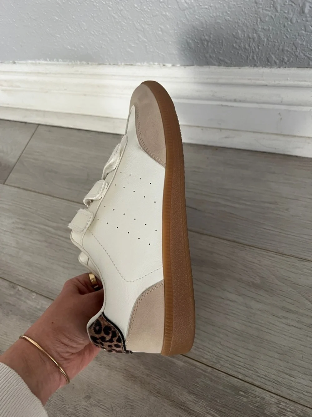 White Women's Sneaker by dolce vita! Worn only once - Picture 4 of 7